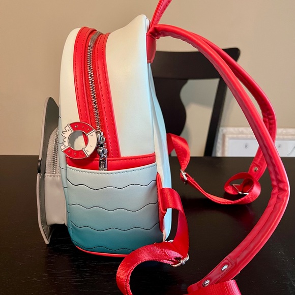 Jaws Loungefly Backpack - Picture 3 of 7